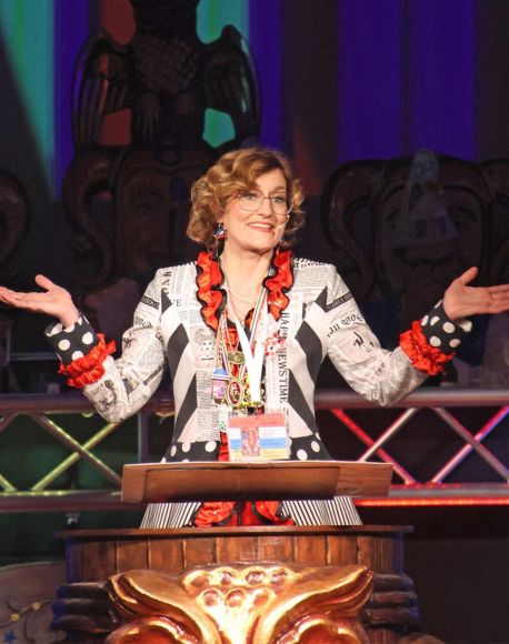 Kerstin Bitz als "Karola Kurier".