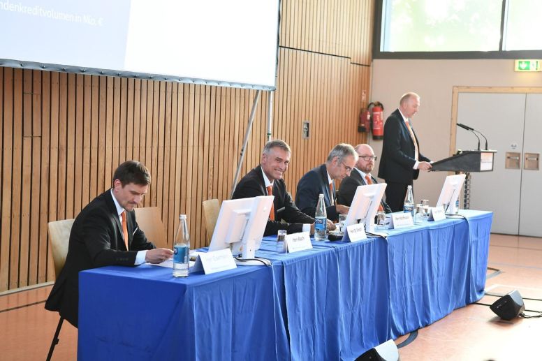 Foto: Budenheimer Volksbank
Im Rahmen der Generalversammlung der Budenheimer Volksbank berichteten Vorstand und Aufsichtsrat vom vergangenen Geschäftsjahr.