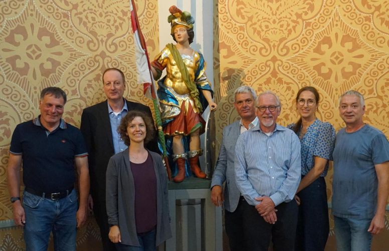 Fotos: Thomas Schofer
Der Vorstand des Fördervereins der Pankratiuskirche Budenheim von links: Bernd Schiepe, Frank Fillinger, Kerstin Schadenböck, Matthias Brednich, Axel König, Michaela Paefgen-Laß, Stephan Viviani. (Nicht auf dem Foto: Achim Eißfeller).
