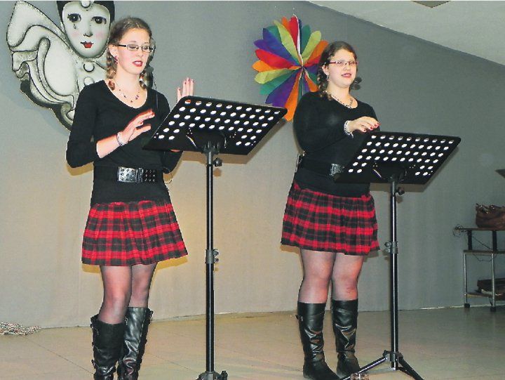 Vom Handwerker ohne Talent berichteten Sabrina Kölblin und Selina Riedel.