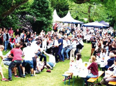 sf-25-2013-ge-gruenderparty2.jpg