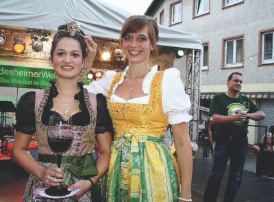sf-34-2013-rud-kroenung1.jpg