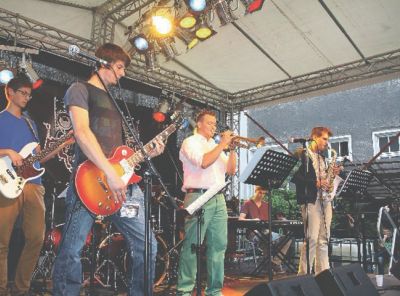 sf-36-2013-ge-uscxhirockt1.jpg