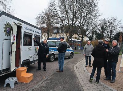 sf-51-2013-el-polizei1.jpg