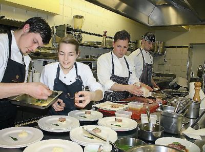 sf-13-2014-rhg-kuechenparty1.jpg