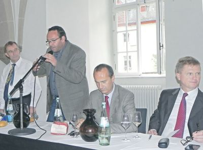 hhs_39_2014_rh_versteigerung_01_broemser.jpg