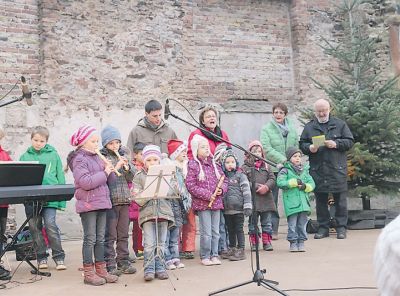 sw_49_2014_lo_weihnachtsmarkt_1.jpg
