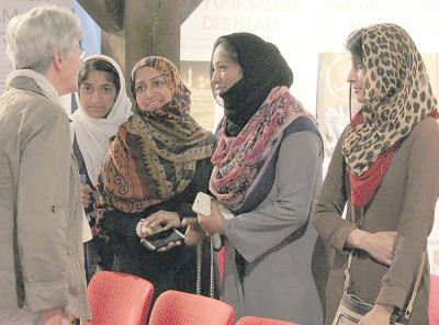 lb_22_2015_ge_infoabend_ahmadjia_1.jpg