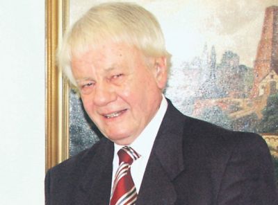 av_27_2015_ru_goettert.jpg