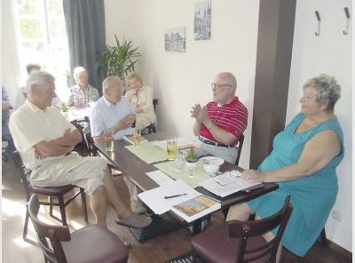 sm_33_2015_ge_erzahlcafe_1.jpg