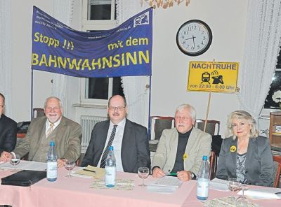 av_46_2015_ru_laute-gueterzuege-1.jpg