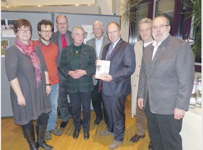 mh_47_2015_rh_jahrbuch2016_1.jpg