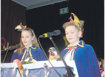 gue_5_2016_lo_raupen_1.jpg