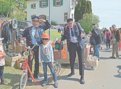 chk_18_2016_el_kuz_flohmarkt_1.jpg