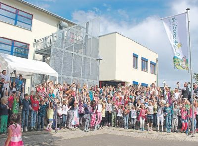 sf-25-2016-oe-pfingstbachschule1.jpg