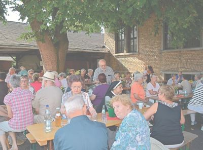 chk_37_2016_rh_sommerfest_hospizdienst_1.jpg