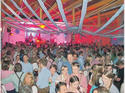 mh_42_2016_wa_rocktoberfest_1.jpg