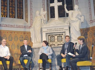 chk_45_2016_el_triangelis_forum_sterben_1.jpg