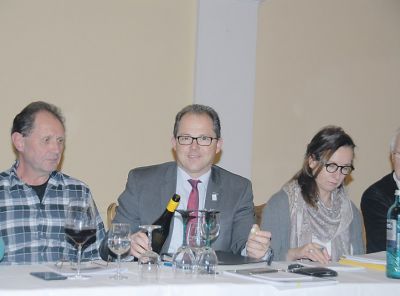 jh_45_2016_el_baugenossen.jpg