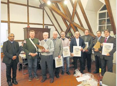 sm_03_2017_oe_ehrengarde_1.jpg