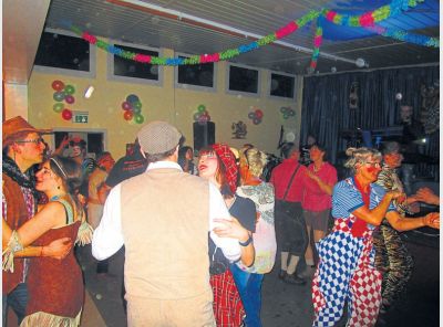 sw_7_2017_lo_naerrisches-treiben_1.jpg