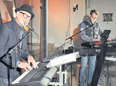 av_45_2017_ru_manchmal-brauchst-du-einen-engel-1.jpg