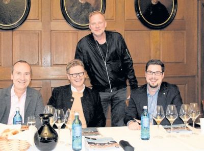 hhs_46_2017_rh_vdp_versteigerung_01_protagonisten.jpg
