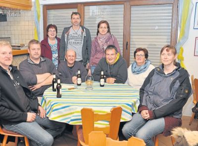av_48_2017_ru_der-ball-rollt-weiter.jpg