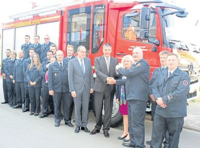 sf-21-2018-oe-fahrzeugubergabe1.jpg