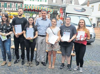 sf-24-2018-oe-jugendehrenamtspreis1.jpg