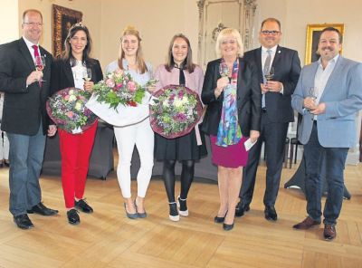 sf-39-2018-el-empfang1.jpg