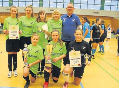 sf-03-2019-ge-frauenfussball1.jpg