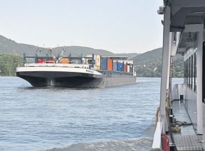 av_06_2019_rh_ertuechtigung-des-rheinsstroms.jpg