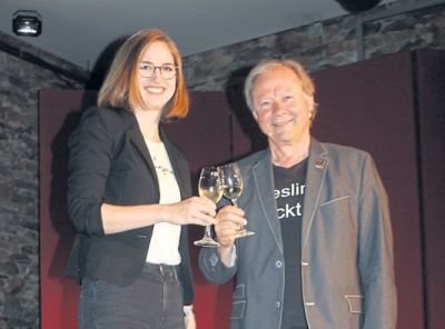 sf-24-2019-oe-weinprobe1.jpg