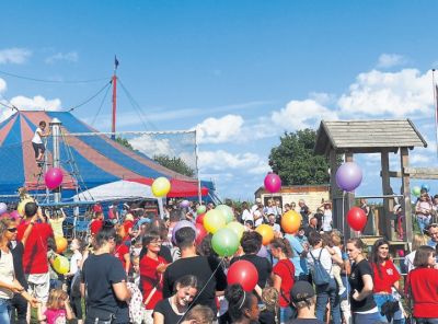 chk_33_2019_el_sommerfest_kinderdorf_1.jpg