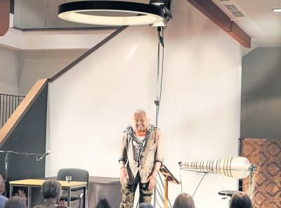 sw_33_2019_lo_an-den-ufern-der-posie_1.jpg
