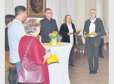 av_15_2020_ru_corona-risikogruppe-seniorinnen-1.jpg