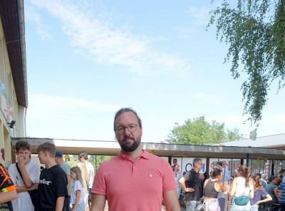 71382bf7-d7b3-4014-bdb8-469d401ea0c3.jpg